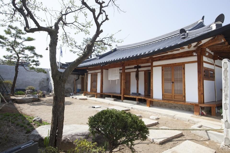 Ohnewwall Guesthouse Jeonju Exterior photo